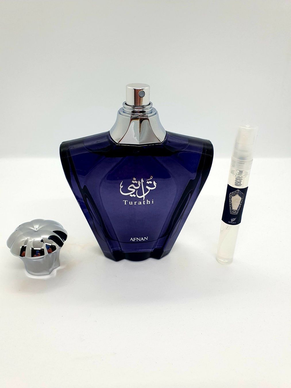 Profumi & Eau de Toilette: 5 ml TURATHI BLUE AFNAN PERFUMES ABFÜLLUNG – Nuovo (secondo la descrizione) da St. Gallen venduto da CaliSunshine