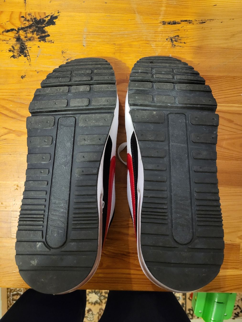 Nike Scarpe da uomo: Nike Air Max Command Gr.42.5 – Usato da Würenlingen venduto da Brotaufstrich 3