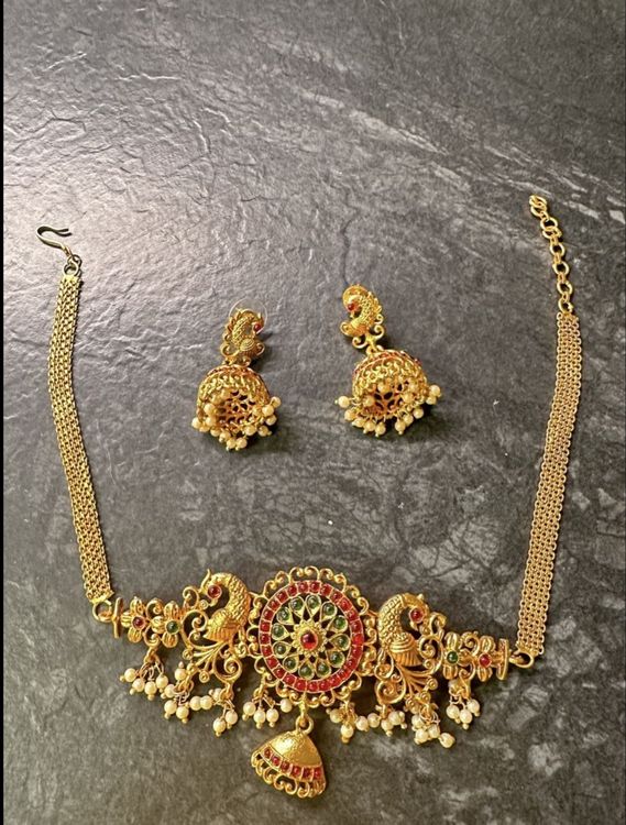 Blumen Schmuckset Halskette & Ohrringe – Perlen & Blütendesign Für Damen, Elegante Accessoires