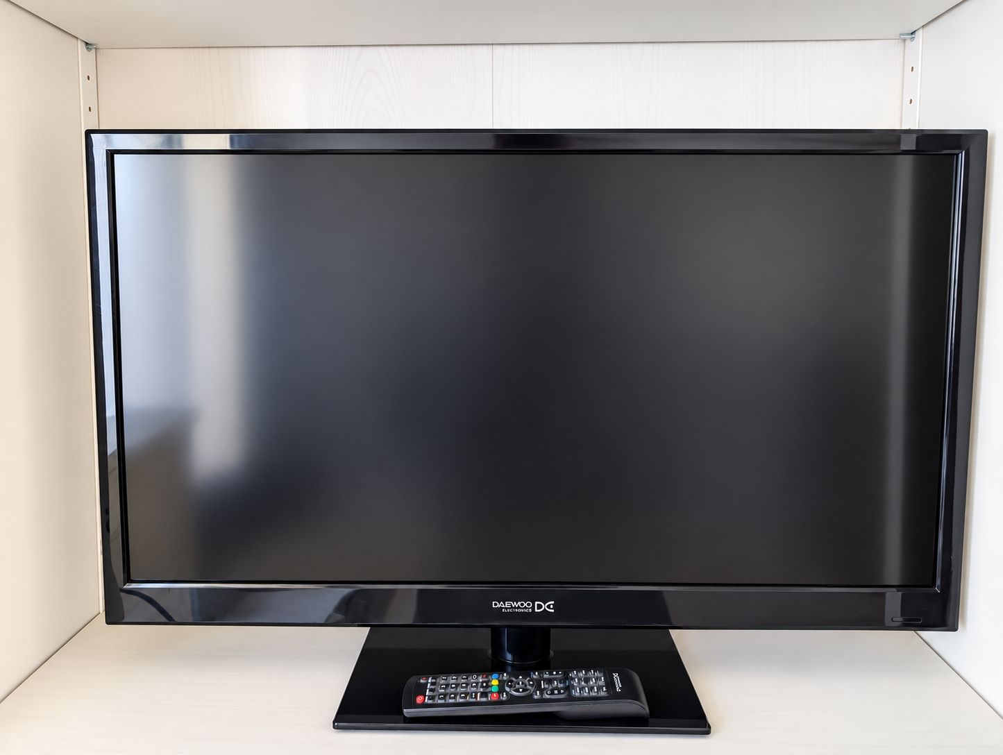 Daewoo Televisori: Daewoo Electronics Fernseher gebraucht schwarz – Usato da Sachseln venduto da sunday_rose91 1