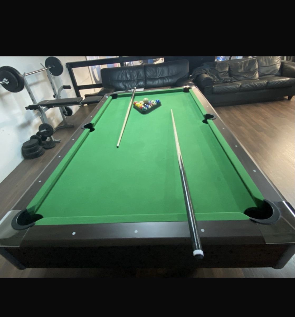 Billiardtische: Billiardtisch Komplett – Gebraucht aus Chur von maz_yj9z