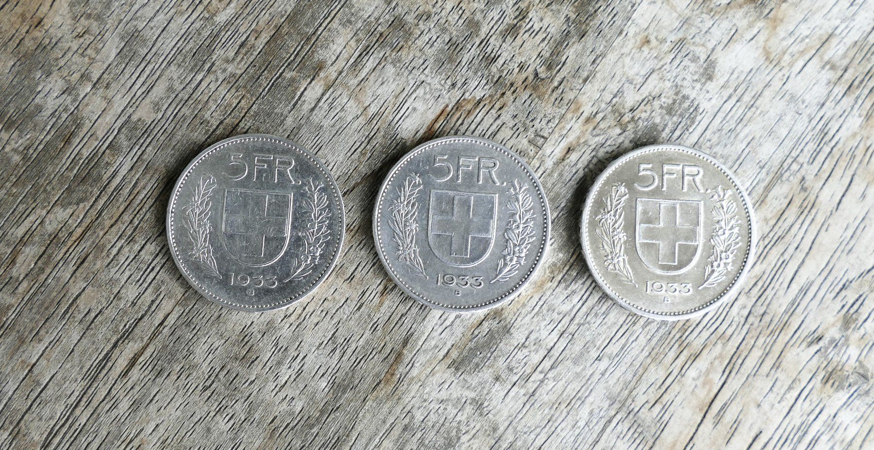 Tutti le monete: 3Stück Schweizer 5 Franken Silber Jg.1933 – Usato da Rüti ZH venduto da Flunder48 1