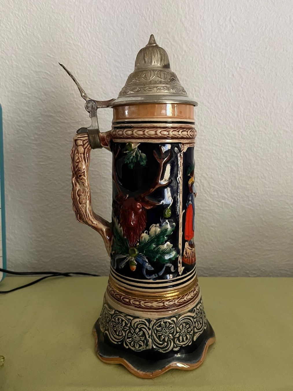 Bicchieri: Bierkrug mit Zinndeckel – Nuovo (secondo la descrizione) da Rheineck venduto da CoGer