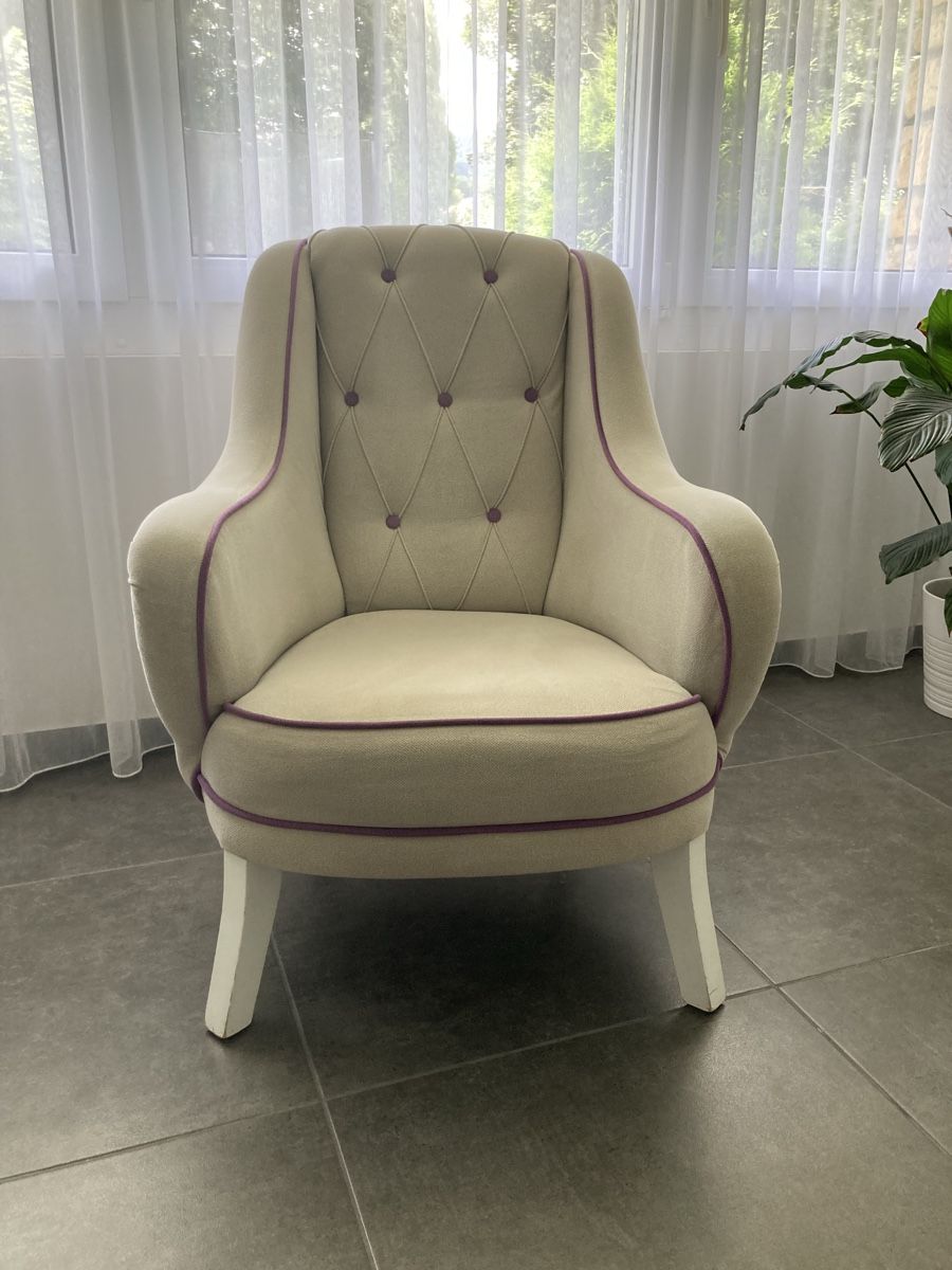 Poltrone: Sessel in beige und lila – Usato da Herznach venduto da jag_8mbm