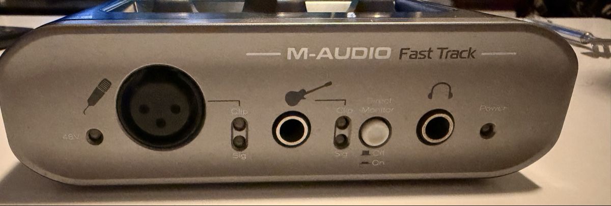 M-Audio Attrezzatura per studi di registrazione: M-Audio Fast Track – Usato da Avenches venduto da ram_8p2p 1