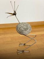 Steinvogel aus Edelstahl und Granitstein, 40 cm hoch