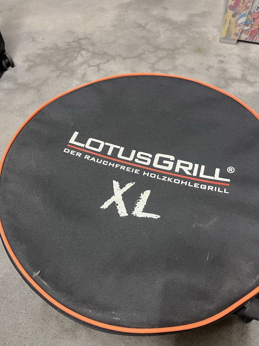 Grills: Lotus Grill XL orange – Gebraucht aus Bern von lecoqestmort12