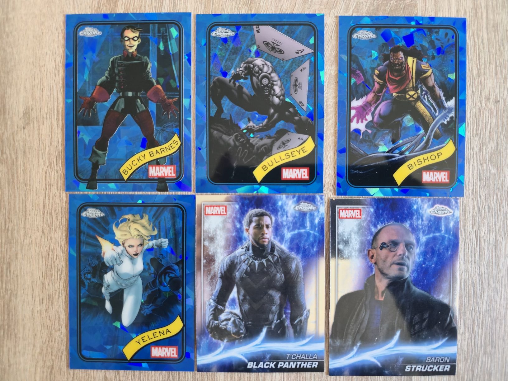 Marvel Carte collezionabili: Topps Chrome Marvel 13 Karten – Nuovo (secondo la descrizione) da St. Gallen venduto da SaintCity 2