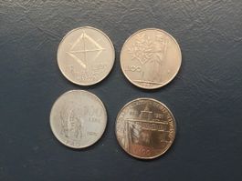 4 verschiedene 100 Lire Münzen Italien
