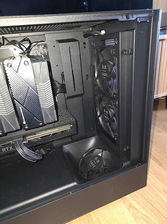 PCs: Ordinateur Gaming – Gebraucht aus Bioley-Orjulaz von Serginho001 4