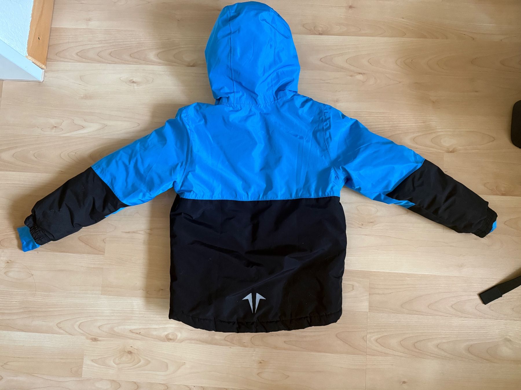 Giacche & Cappotti: Winterjacke Gr. 122/128 (Crivit) – Nuovo (secondo la descrizione) da Pfäffikon SZ venduto da Syndrome379 1