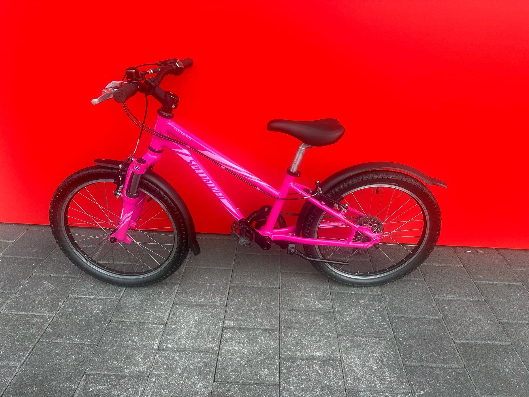 Veicoli per bambini: Kindervelo Specialized Hotrock – Usato da Meggen venduto da leupimoto
