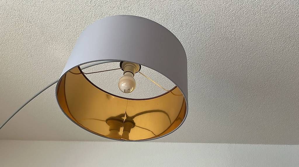 Lampade: Bogenlampe – Usato da Gwatt (Thun) venduto da garry91 2