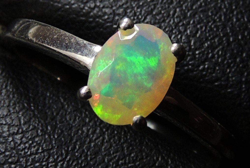 Anelli: Farbintensiver äthiopischer Opal Silber 925 Fingerring – Nuovo (secondo la descrizione) da Waldenburg venduto da schaller707 2