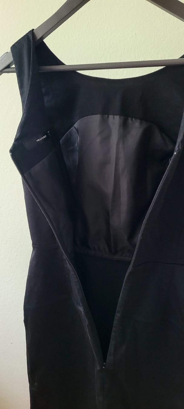 Hallhuber Kleider: Hallhuber Kleid, schwarz, Grösse 34, tailliert, elegant. – Neu (gemäss Beschreibung) aus Emmenbrücke von gatasalvache 2