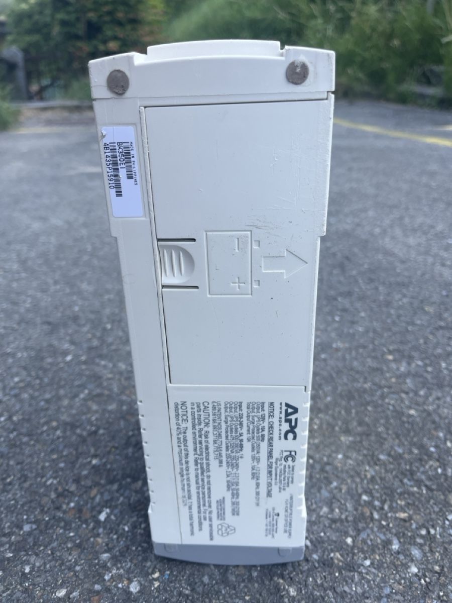 Apc Accus & piles: APC Back-UPS CS 350 USV gebraucht – D'occasion à Frutigen par gpt_9rs5 1