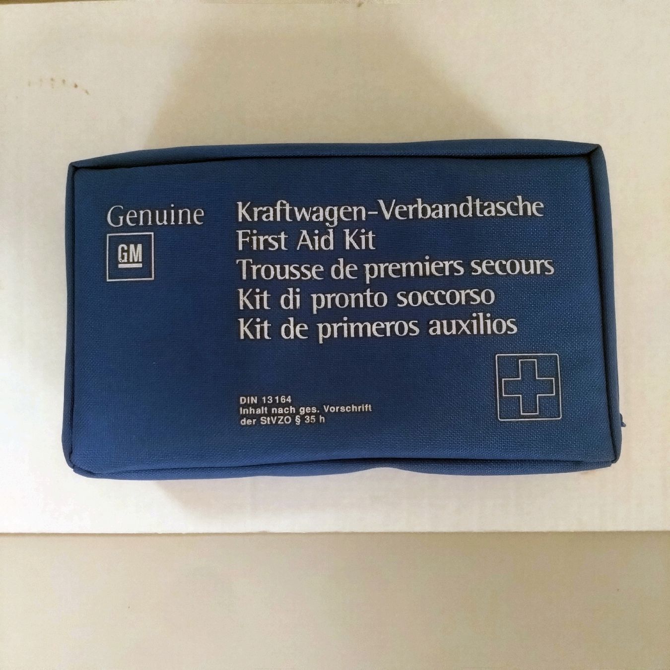 Kit di pronto soccorso: Auto Verbandtasche /  “Apotheke" – Nuovo (secondo la descrizione) da Wettingen venduto da Sp77