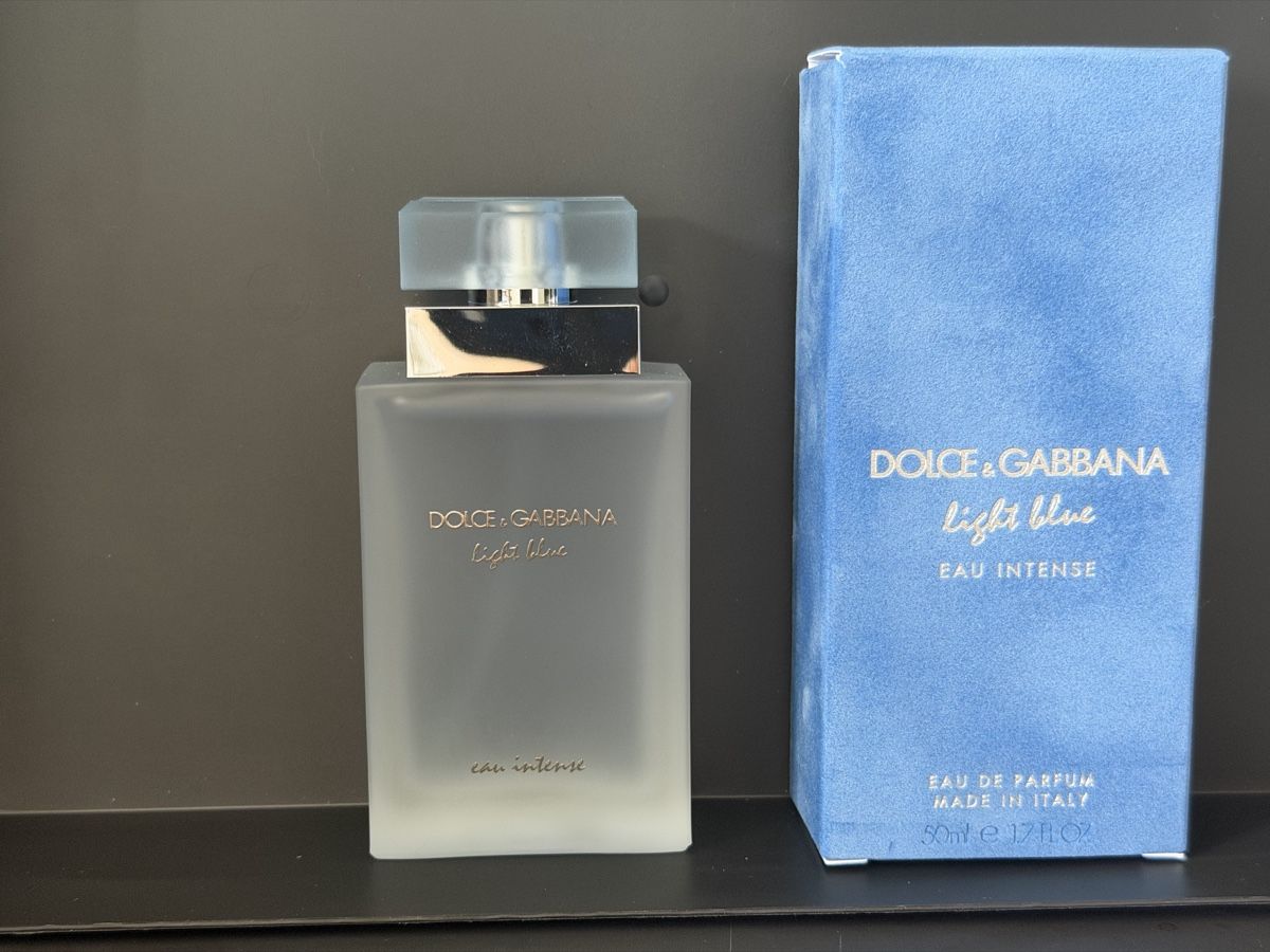 Dolce & Gabbana Profumi & Eau de Toilette: Parfum Dolce&Gabbana light blue intense – Nuovo (secondo la descrizione) da Therwil venduto da Les0
