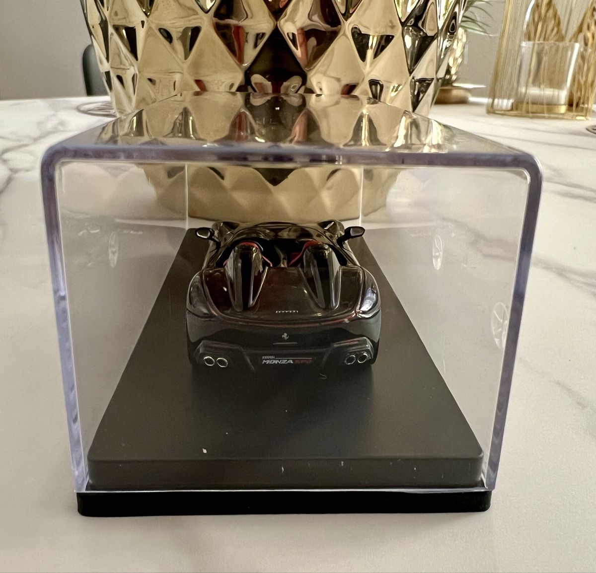 Ferrari Modellini d'auto: Ferrari Monza SP2 2018 1:64 Limited Edition – Nuovo (secondo la descrizione) da Rapperswil SG venduto da renegade14 4