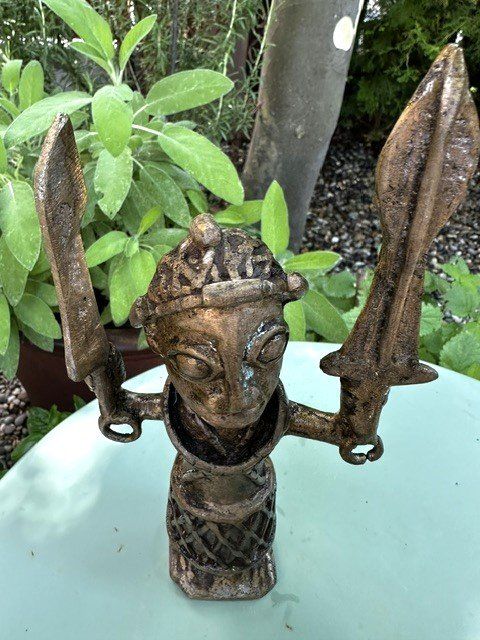Statuette: +  StAtUe  + – Usato da Winkel venduto da zeho 2