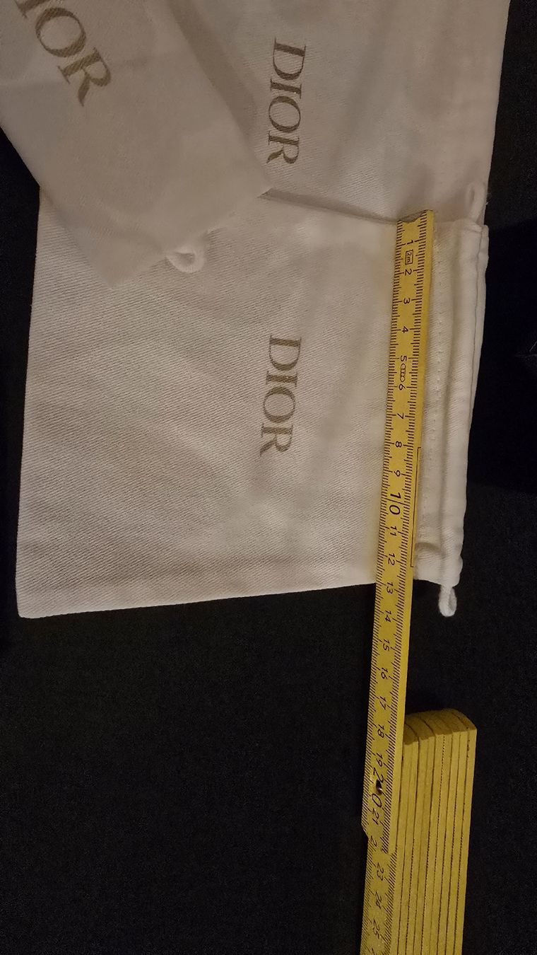 Dior Borse da donna: Dior Dustbags klein – Nuovo (secondo la descrizione) da wallisellen venduto da funkelsternchen5 1