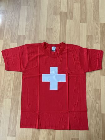 Rotes T-Shirt mit Schweizer Kreuz – Grösse L – Sommerliche F