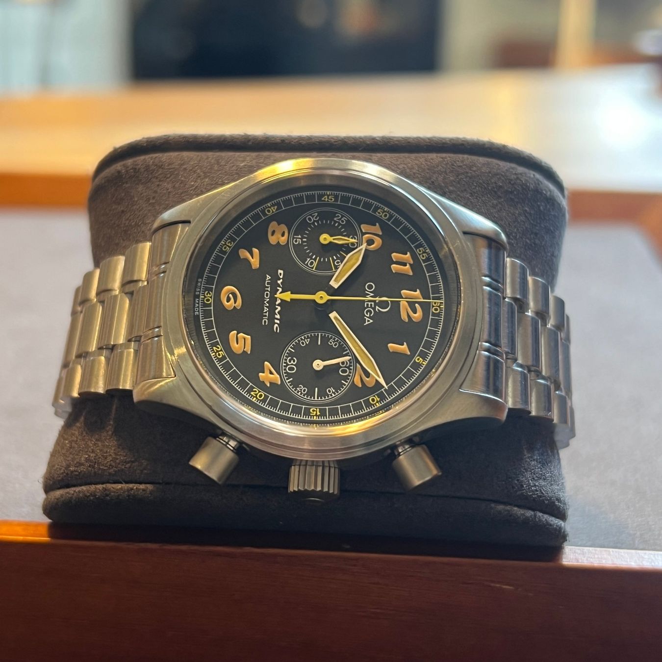 Omega Orologi: Omega Dynamic Chronograph Auto Black Dial 175.0310 – Usato da Carouge GE venduto da Watchaser 5