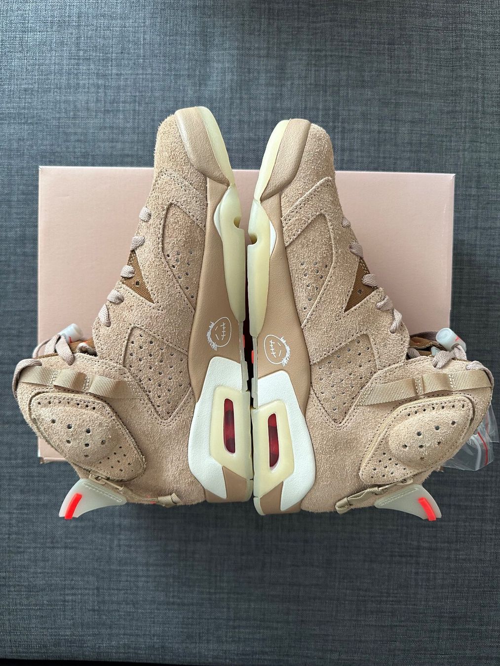 Jordan Scarpe da uomo: Jordan 6 Retro x Travis Scott – Nuovo e nell'imballaggio originale da Wallisellen venduto da ntroulis80 6