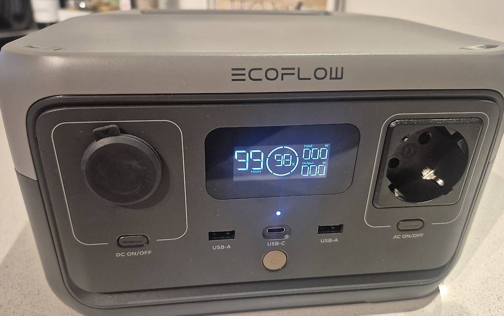 Batterie: EcoFlow Power Station RIVER 2, 256 Wh – Usato da Mägenwil venduto da InEcoTec