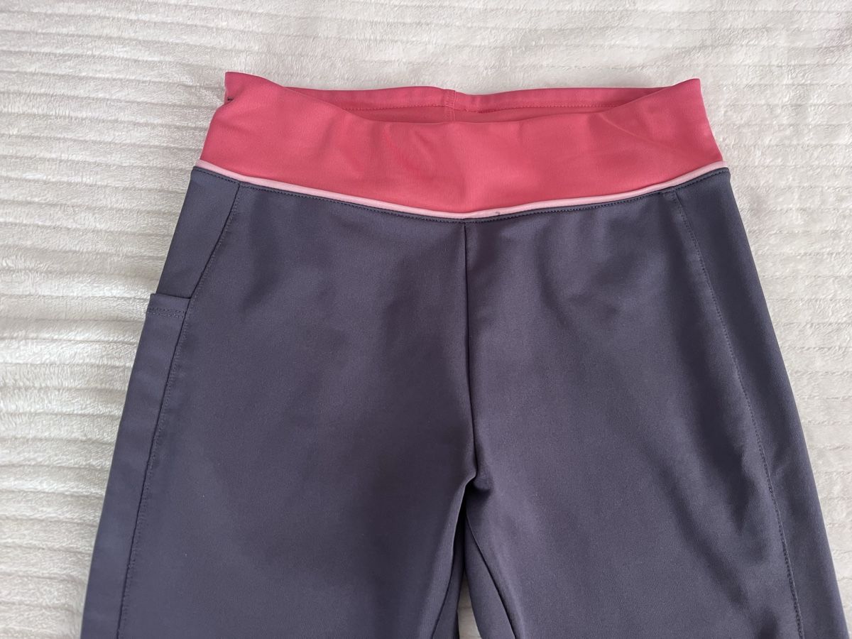 Decathlon Pantaloni: Sport Hose 3/4  – Usato da Saas-Fee venduto da Marienelly19 1