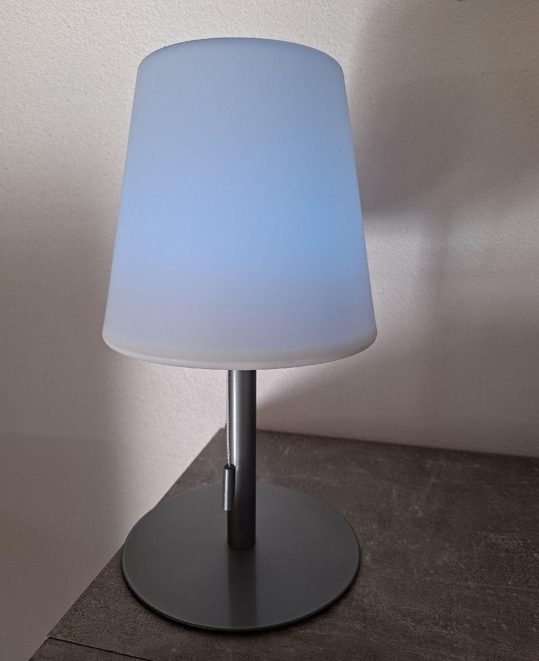 Lampade: LED Outdoor Tischlampe – Nuovo e nell'imballaggio originale da Schwarzenegg venduto da musi09 7