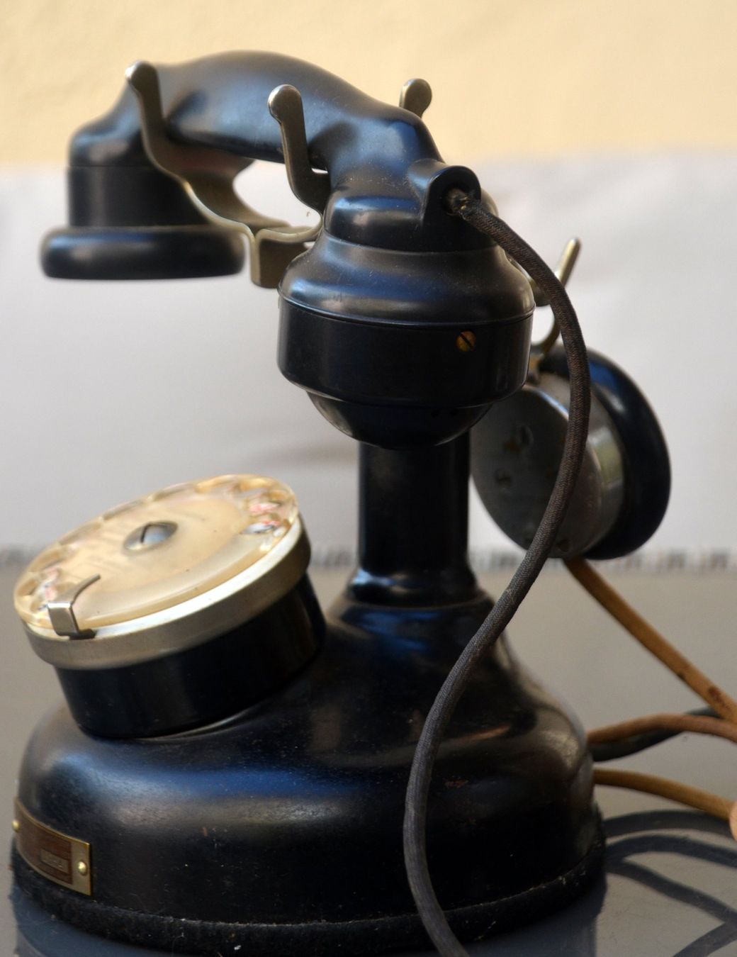 Telefone: Burgunder Mod.1924 Telefon / téléphone 1930 – Gebraucht aus Collonges von arashee 4