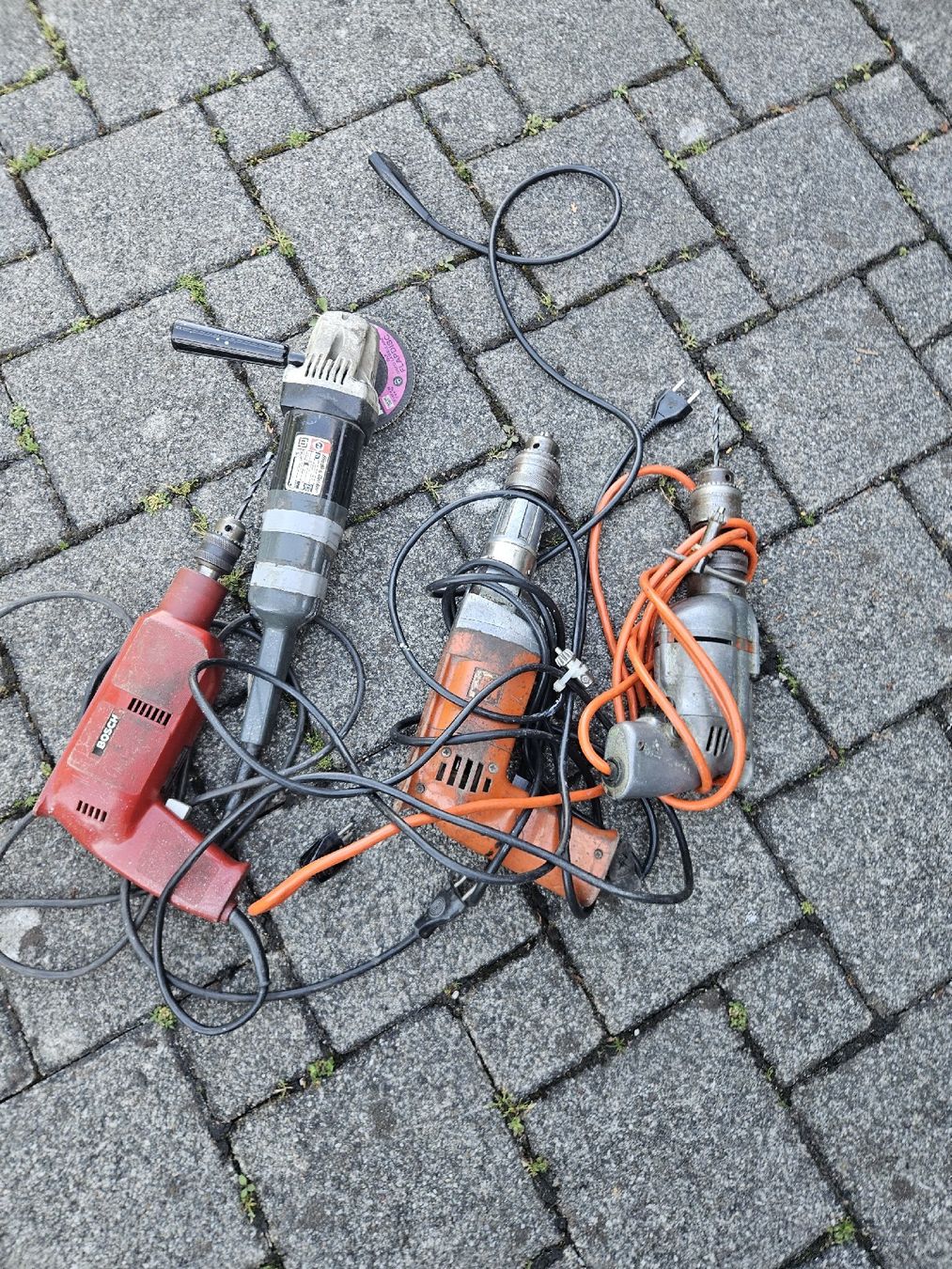 Trapani: Lot alte Maschinen  – Usato da Rickenbach b. Wil venduto da nic_8ljr