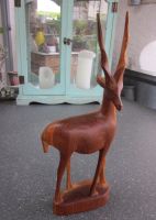 Mid Century Holzfigur Antilope, Gazelle aus Teakholz, H=31cm