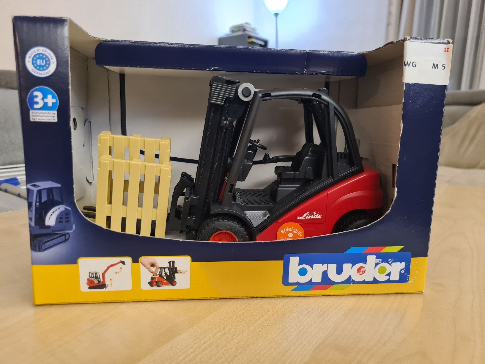 Bruder Giocattoli: Bruder Linde H30 Stapler mit Palette, neu – Nuovo e nell'imballaggio originale da Sissach venduto da pablum87