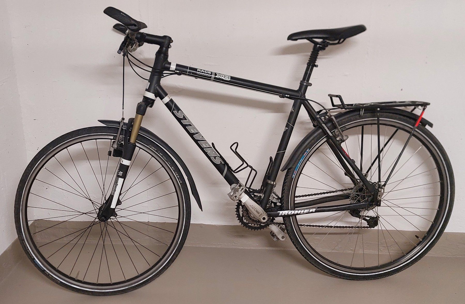 Stevens Biciclette: Stevens Tourenvelo 28 Zoll. Herren. XT Komponenten – Usato da Fehraltorf venduto da Albino61