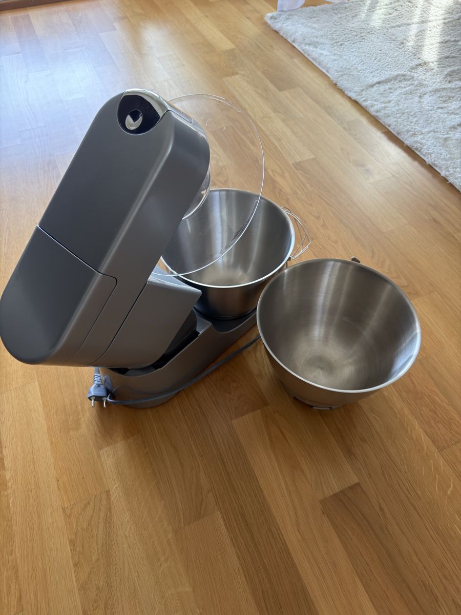 Kenwood Elettrodomestici da cucina: Kenwood Chef 1000W – Usato da Chur venduto da Kikflip 2