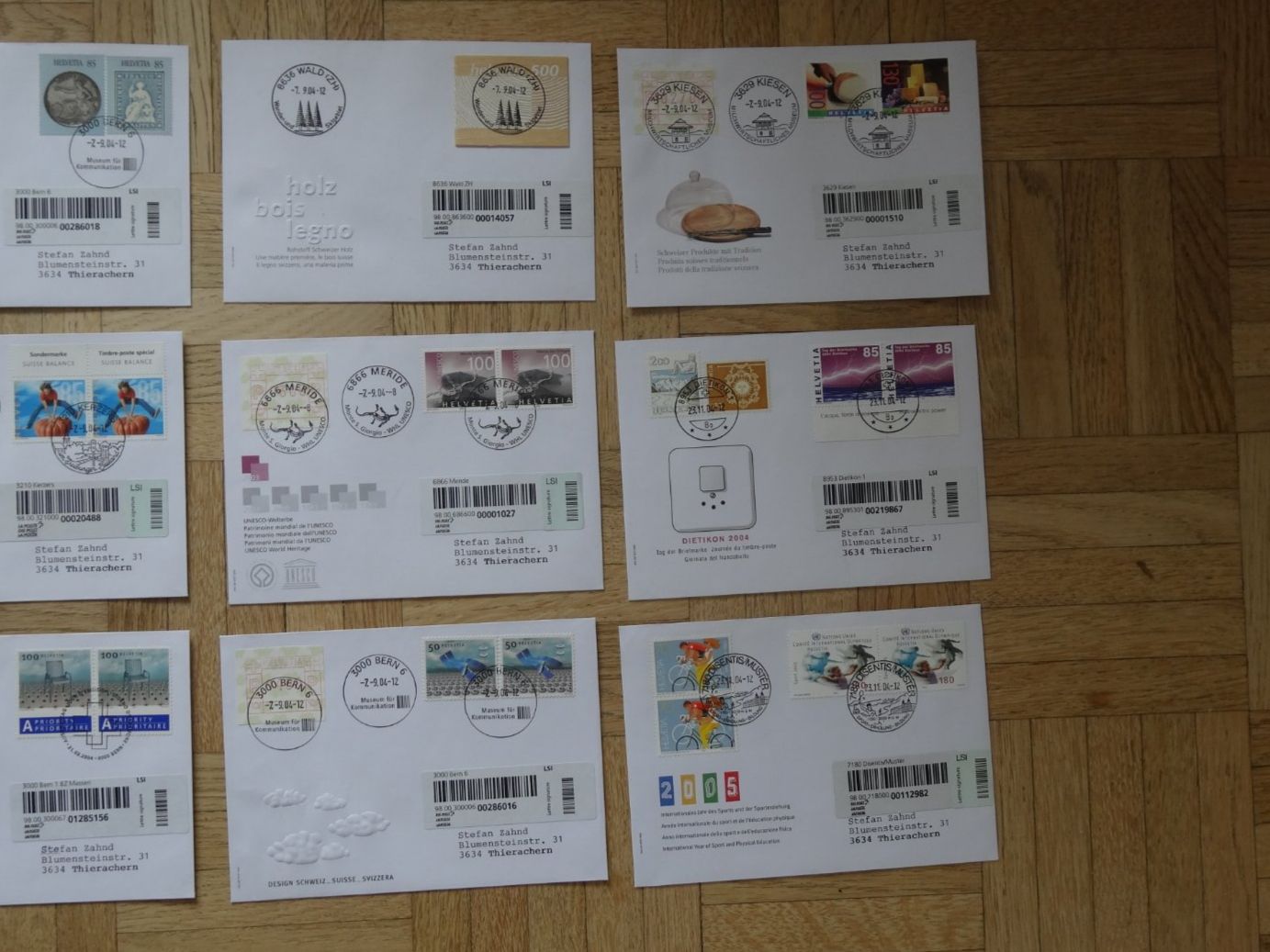 Tutti i francobolli: Timbres   Lot  (B)  11x   2004   Recommandé – Usato da Romanel-sur-Lausanne venduto da Swift13 2