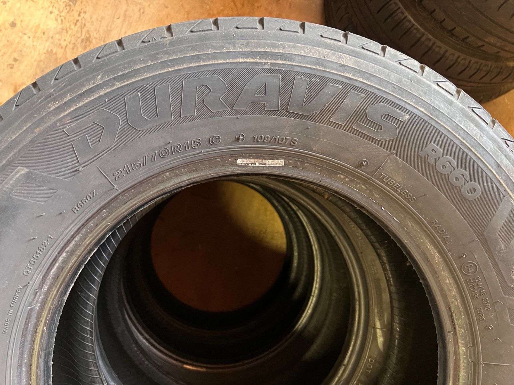Altro in Scrittura & Disegno: 4 pneus été Bridgestone 215/70 R15 – Usato da Romont FR venduto da Thoma_bdn 2