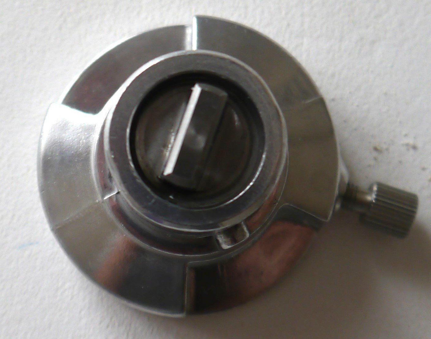 Kenwood Appareils de cuisine: Kenwood Adapter KAT001ME. – D'occasion à Porrentruy par Danreisende 1