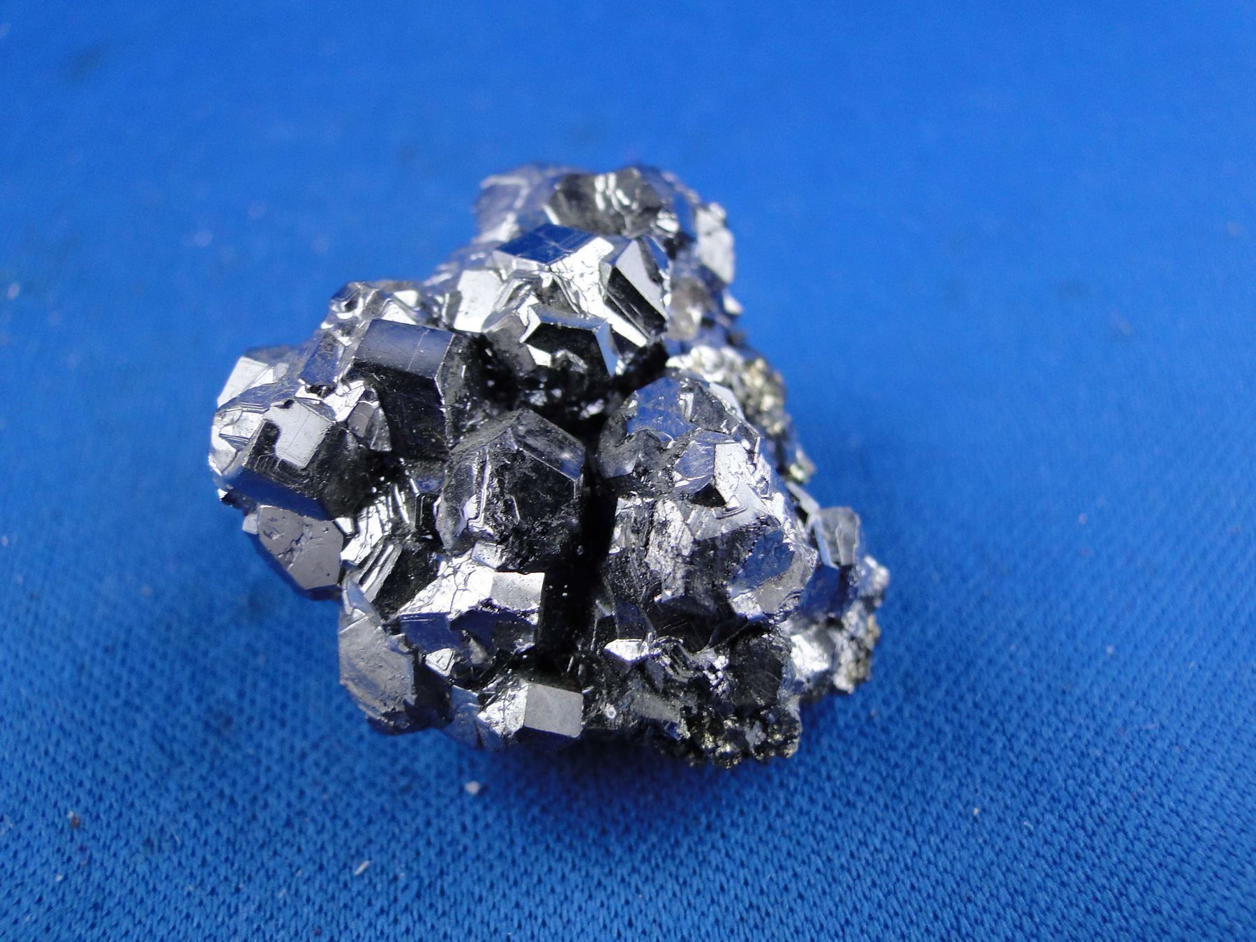 Minerali & Pietre curative: Galena – Usato da Schinznach Bad venduto da Demerald 2