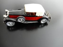 Packard Victoria, 1930, Matchbox Model of yesterday, 1/43