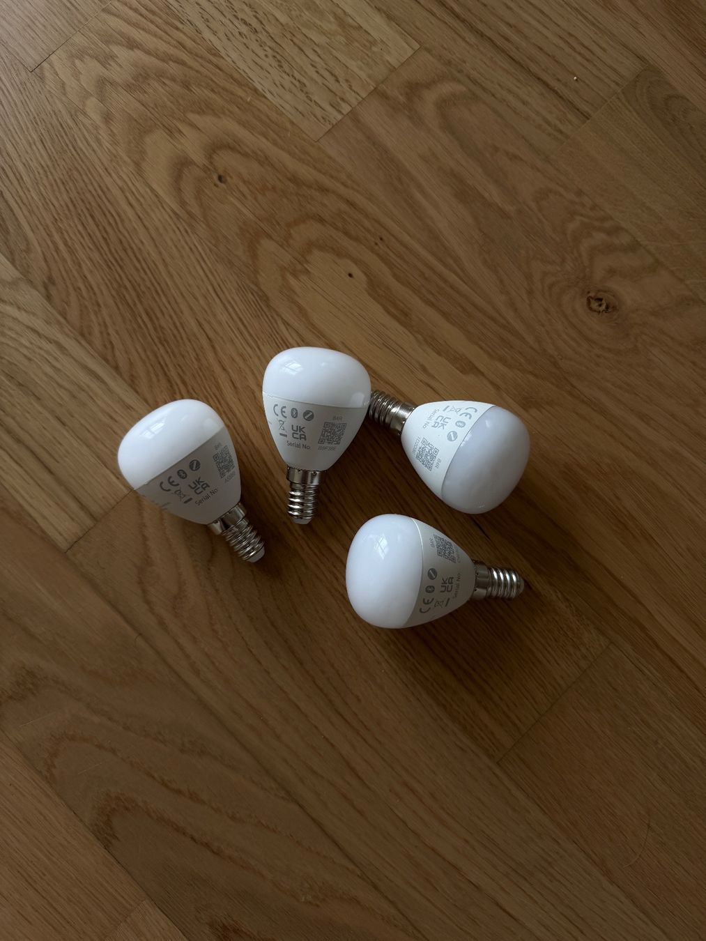 Philips Lampen: Philips Hue Luster E14 470 lm – Gebraucht aus Dübendorf von cendre 1