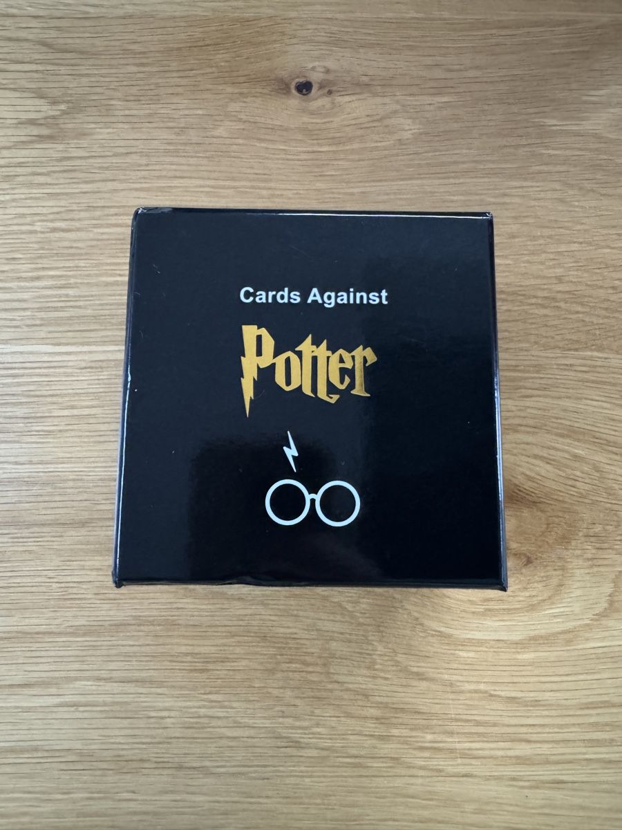 Giochi: Cards against Potter EN – Usato da Lenzburg venduto da Li-Lo