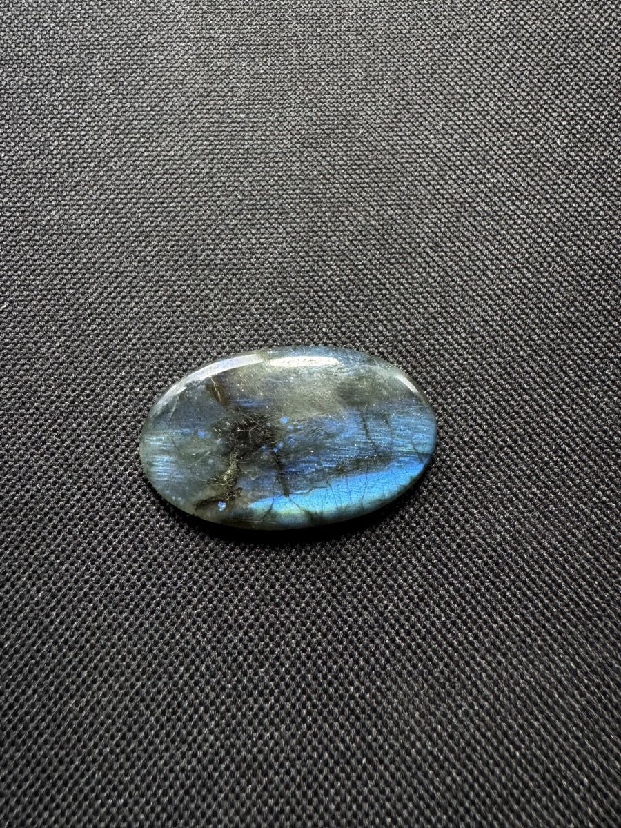 Minerali & Pietre curative: Labradorit, Cabochon, 77.40ct, 27.2 x 44.8mm – Nuovo e nell'imballaggio originale da Wängi venduto da Horus_Stone 1