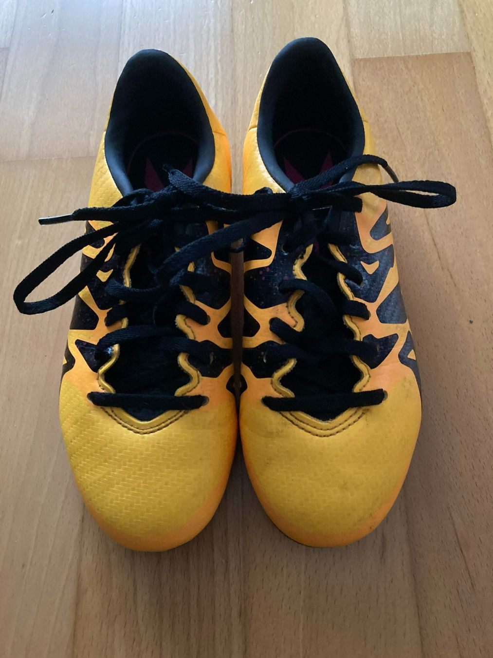 Adidas Scarpe per ragazzi: Fussballschuhe Adidas mit Nocken – Usato da Muttenz venduto da Juvenile33 1