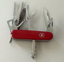 VICTORINOX SACKMESSER