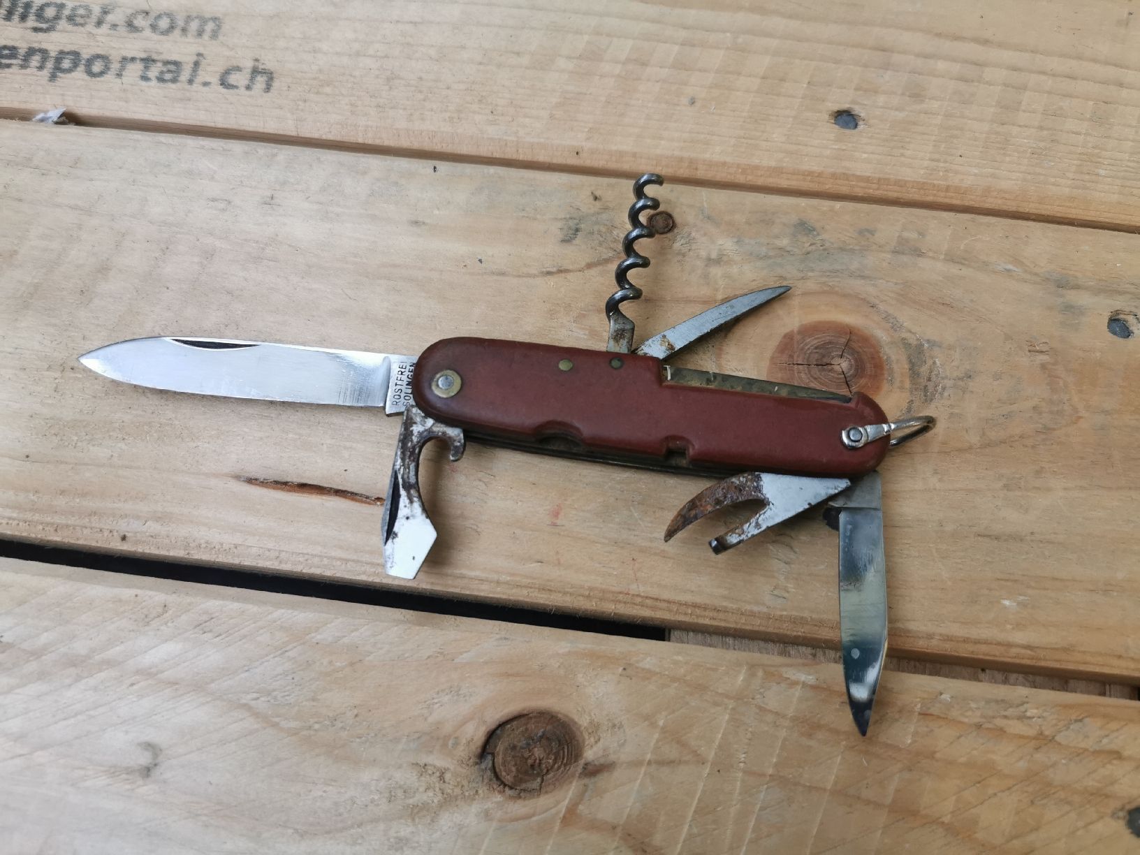 Schweizer Armee Coltelli tascabile: Schweizer Offiziersmesser Sackmesser  – Usato da Neuenkirch venduto da bf-109 1