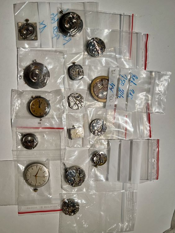 Lot De Pièces Détachées Pour Mouvement De Montre Homme Calibre AS-1525 / 1526 - Pour Horloger