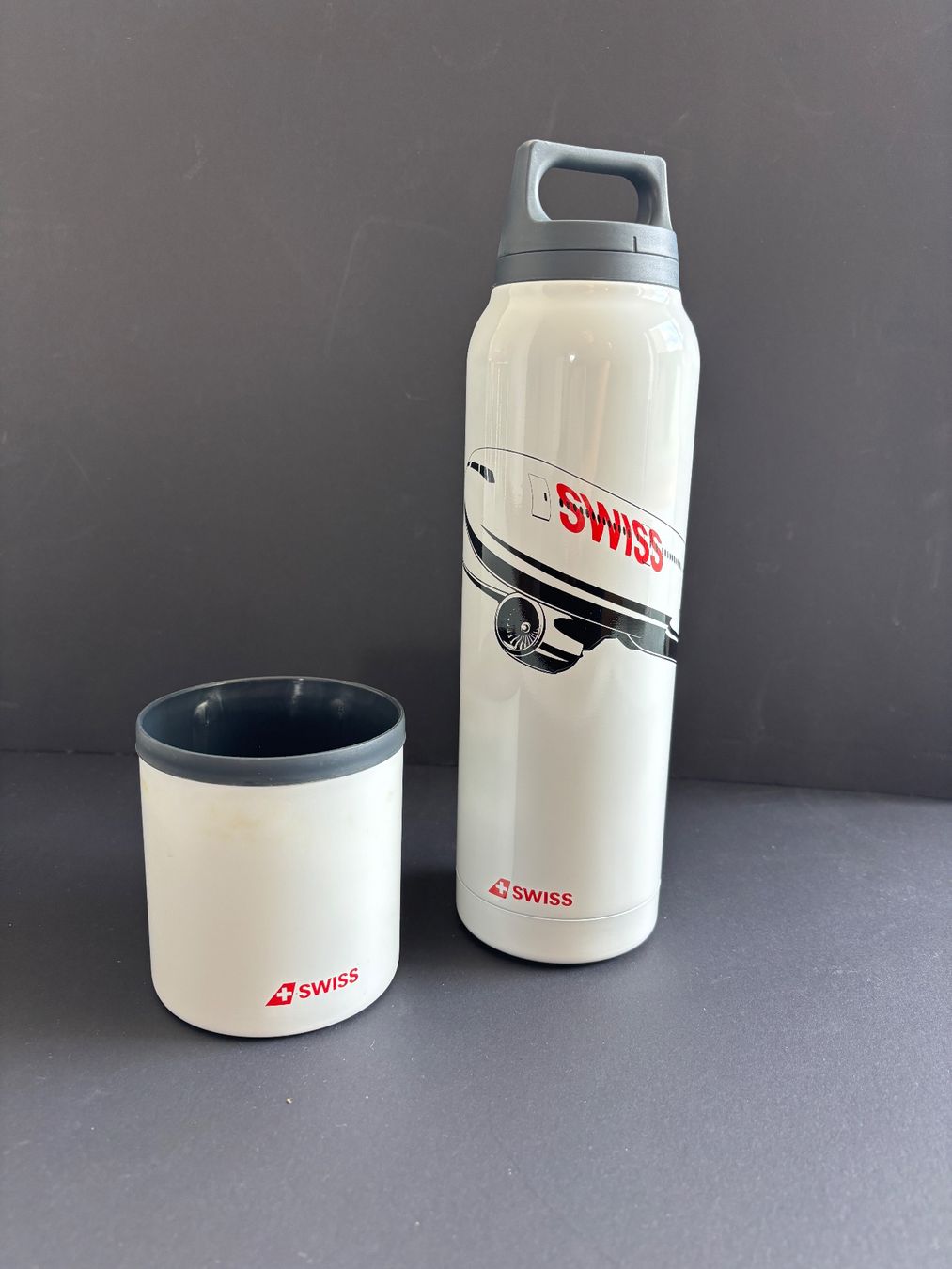 Teiere: NEUE SWISS Thermoskanne – Nuovo e nell'imballaggio originale da Oberwil-Lieli venduto da rot_kg7h